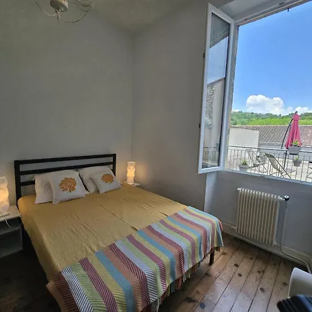 Maison Historique Avec Terrasse Ensoleillee Et Wifi Au Coeur De - Fr-1-616-65